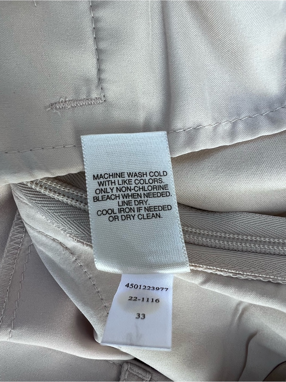 WHBM 23.5” Light Khaki Side Zip Crop Pants, Light Beige Tan, Classic Mid-Rise - Picture 5 of 8